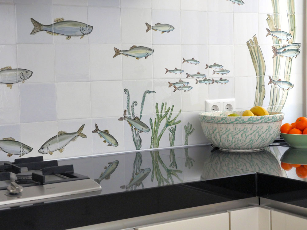 kitchen backsplash tile panel with fish