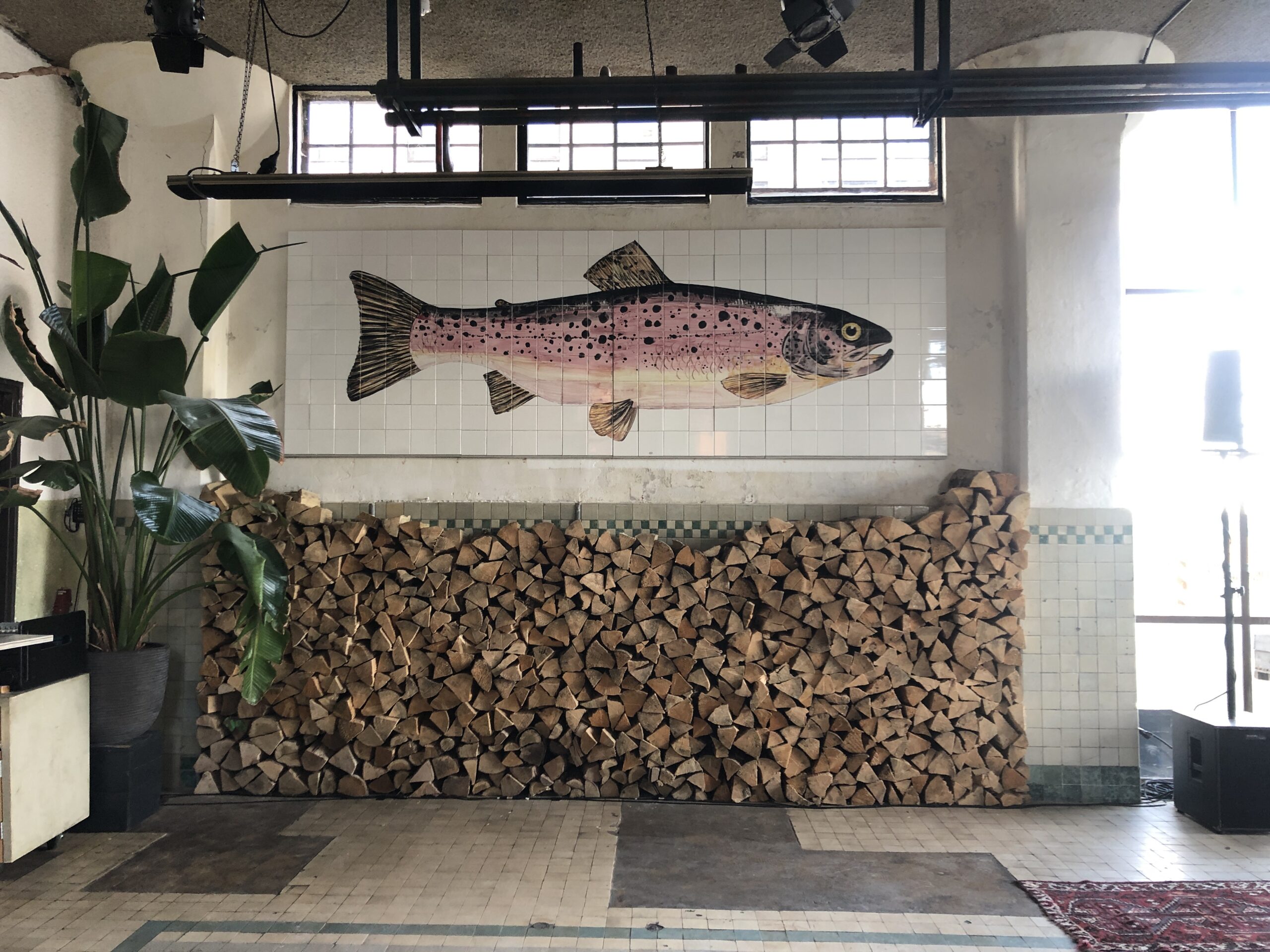 tile panel trout